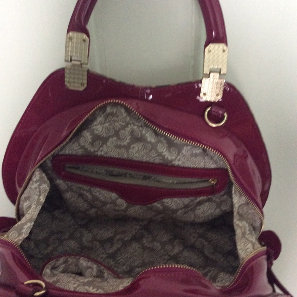 Animal print and Raspberry Patent Bag - Picture 3 of 5